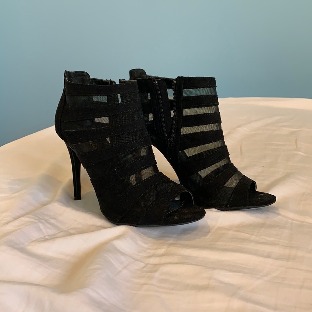 Stiletto shoes
